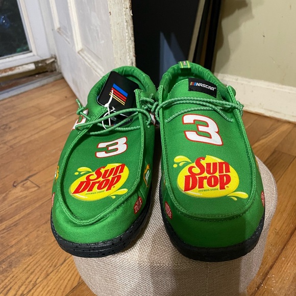 Dale Earnhardt Jr. Hey Dudes - Men’s size 12 - Picture 2 of 9